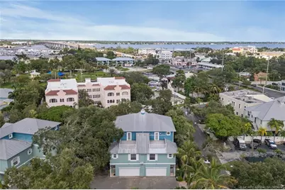 608 SW Cleveland Avenue, Stuart, FL 34994 - Photo 1