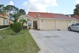 1435 SW Greens Pointe Way, Palm City, FL 34990 - Photo 1
