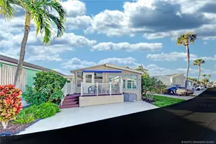 10725 S Ocean Dr, Jensen Beach, FL 34957 - Photo 1