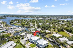 4629 SE Manatee Ln, Stuart, FL 34997 - Photo 1