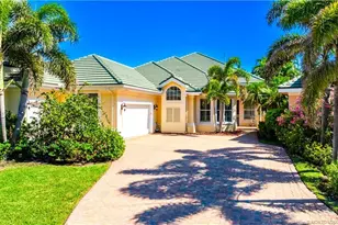 2888 SE Dune Dr, Stuart, FL 34996 - Photo 1