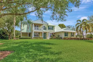 5485 SW Orchid Bay Dr, Palm City, FL 34990 - Photo 1