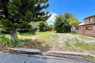 709 SE East Ave, Stuart, FL 34994 - Photo 1