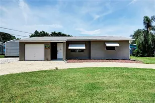 4701 SE Edison Ave, Stuart, FL 34997 - Photo 1
