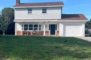 2327 NE 16th Ct, Jensen Beach, FL 34957 - Photo 1