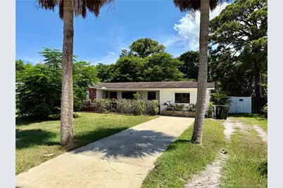 1002 SE 15th Court, Stuart, FL 34996 - Photo 1