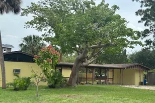 1651 SE 8th St, Stuart, FL 34996 - Photo 1