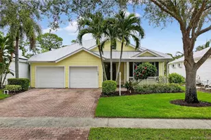 548 NE Canoe Park Cir, Port Saint Lucie, FL 34983 - Photo 1