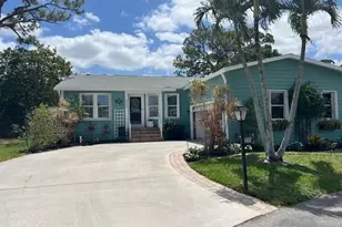 6453 S Ficus Ln, Lantana, FL 33462 - Photo 1