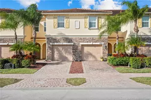 9512 SW Merlin Ct, Stuart, FL 34997 - Photo 1