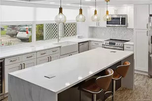 3752 SW Sunset Trace Cir, Palm City, FL 34990 - Photo 1