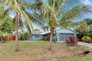 401 SW Ewing Ave, Port Saint Lucie, FL 34983 - Photo 1