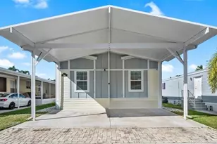 209 Plantation Blvd, Lake Worth, FL 33467 - Photo 1