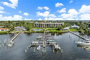 625 NW North River Dr, Stuart, FL 34994 - Photo 1