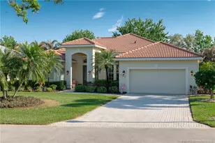 1445 SE Kentallon Ln, Port Saint Lucie, FL 34952 - Photo 1