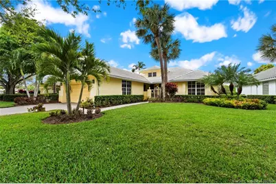 3510 SE Cambridge Drive, Stuart, FL 34997 - Photo 1
