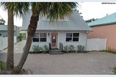 313 SW Albany Avenue, Stuart, FL 34994 - Photo 1