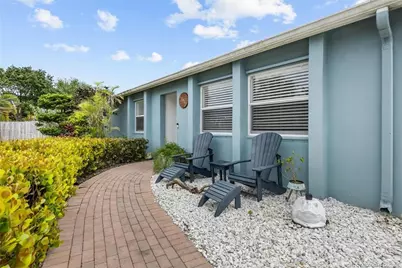 18945 SE Homewood Avenue, Tequesta, FL 33469 - Photo 1