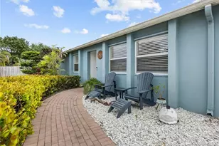 18945 SE Homewood Ave, Tequesta, FL 33469 - Photo 1