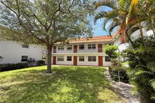 2600 SE Ocean Blvd, Stuart, FL 34996 - Photo 1