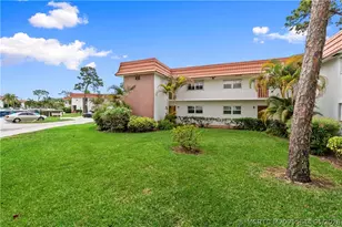 2600 SE Ocean Blvd, Stuart, FL 34996 - Photo 1