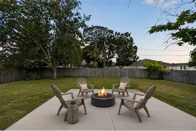 922 SW Haleyberry Avenue, Port Saint Lucie, FL 34953 - Photo 1
