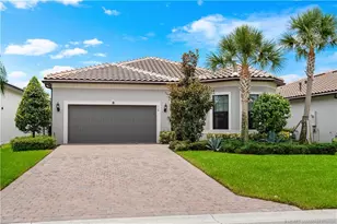 518 SE Crathes St, Port Saint Lucie, FL 34984 - Photo 1