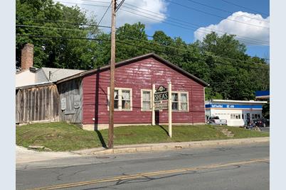188 Wahconah St, Pittsfield, MA 01201 - Photo 1