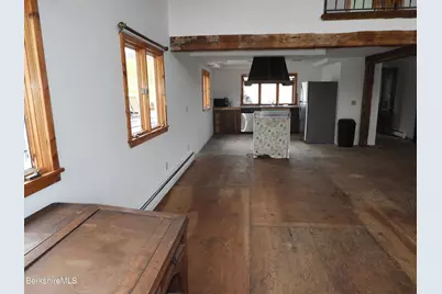 775 Williamstown Rd, Lanesborough, MA 01237 - Photo 33