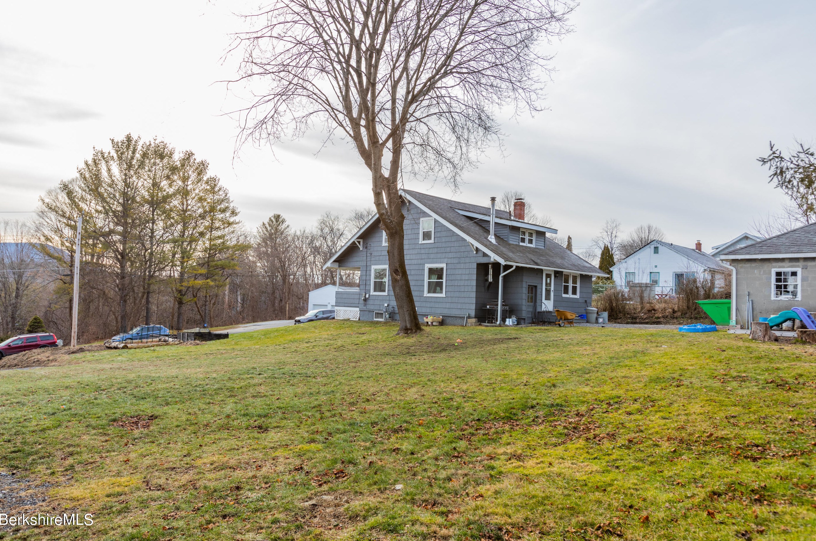 58 Franklin St, Pittsfield MA 01201-7729 exterior