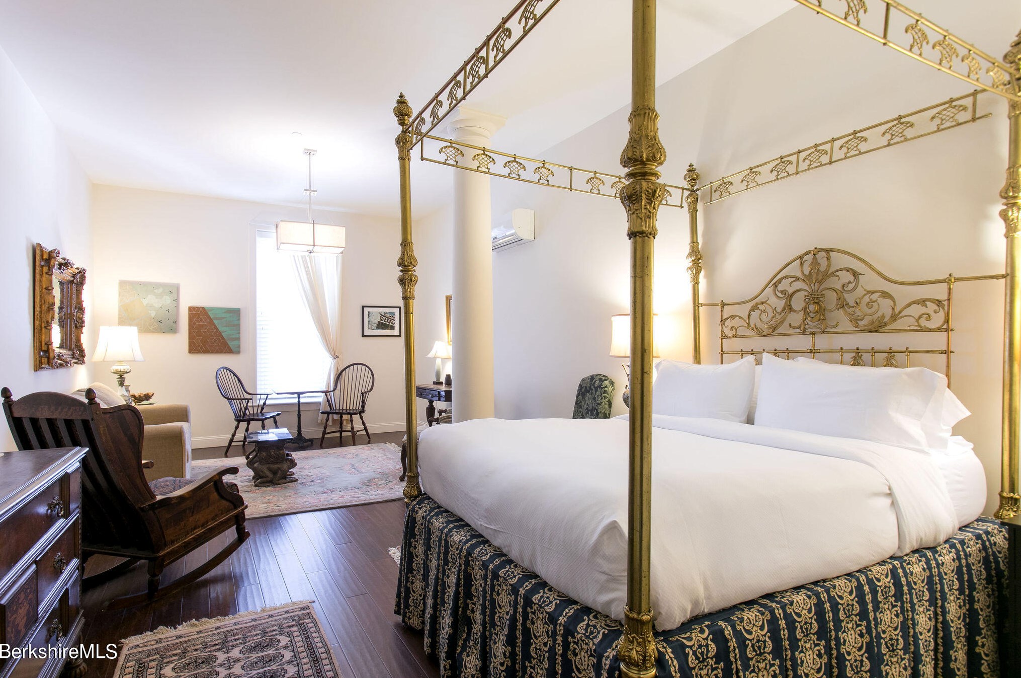 281 Main St, Alford MA 01230-6109 exterior