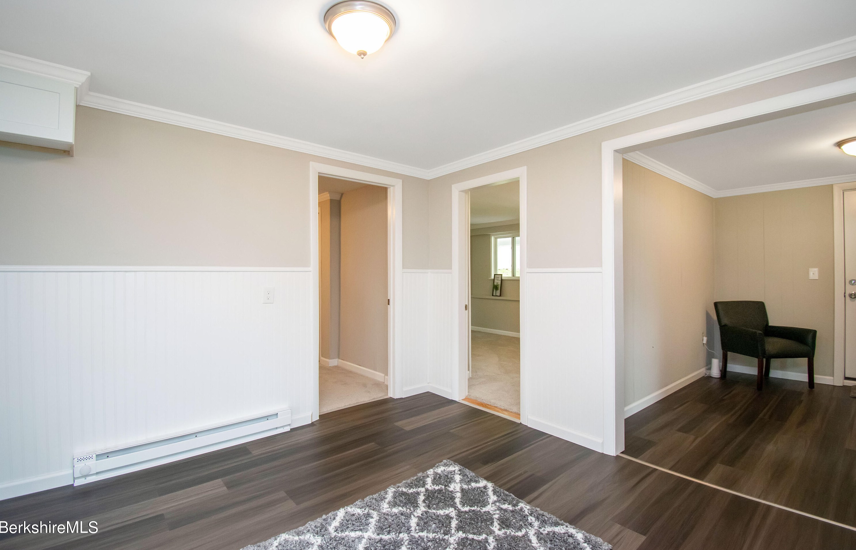 4 Ring St, Pittsfield MA  01201-2433 exterior