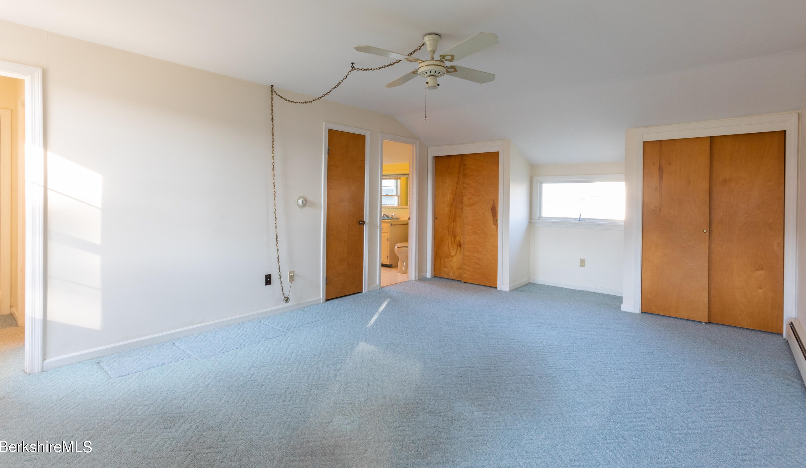 42 Lillian St, Pittsfield MA 01201-5652 exterior