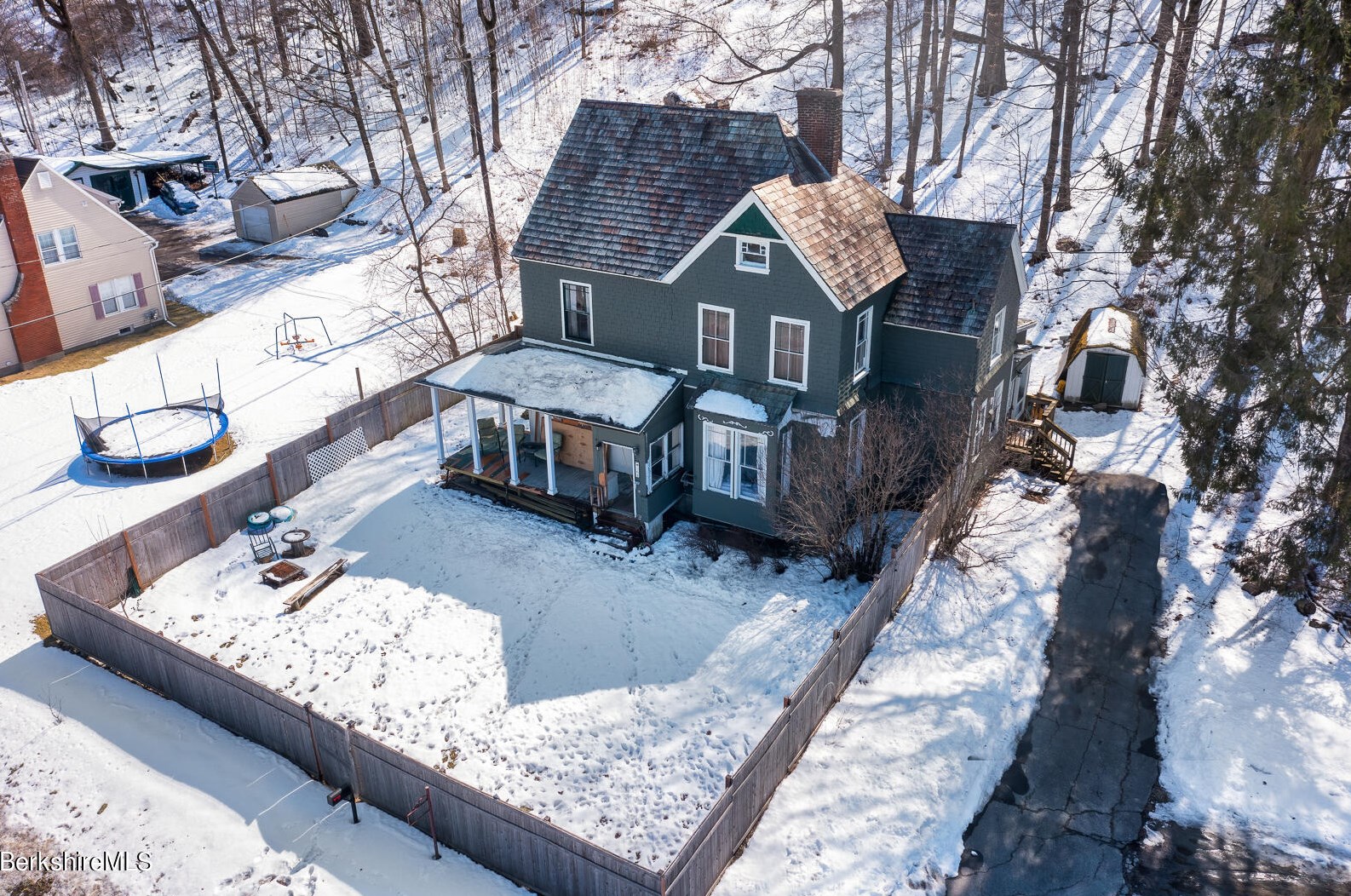 168 Main St, Clarksburg MA 01247-0033 exterior