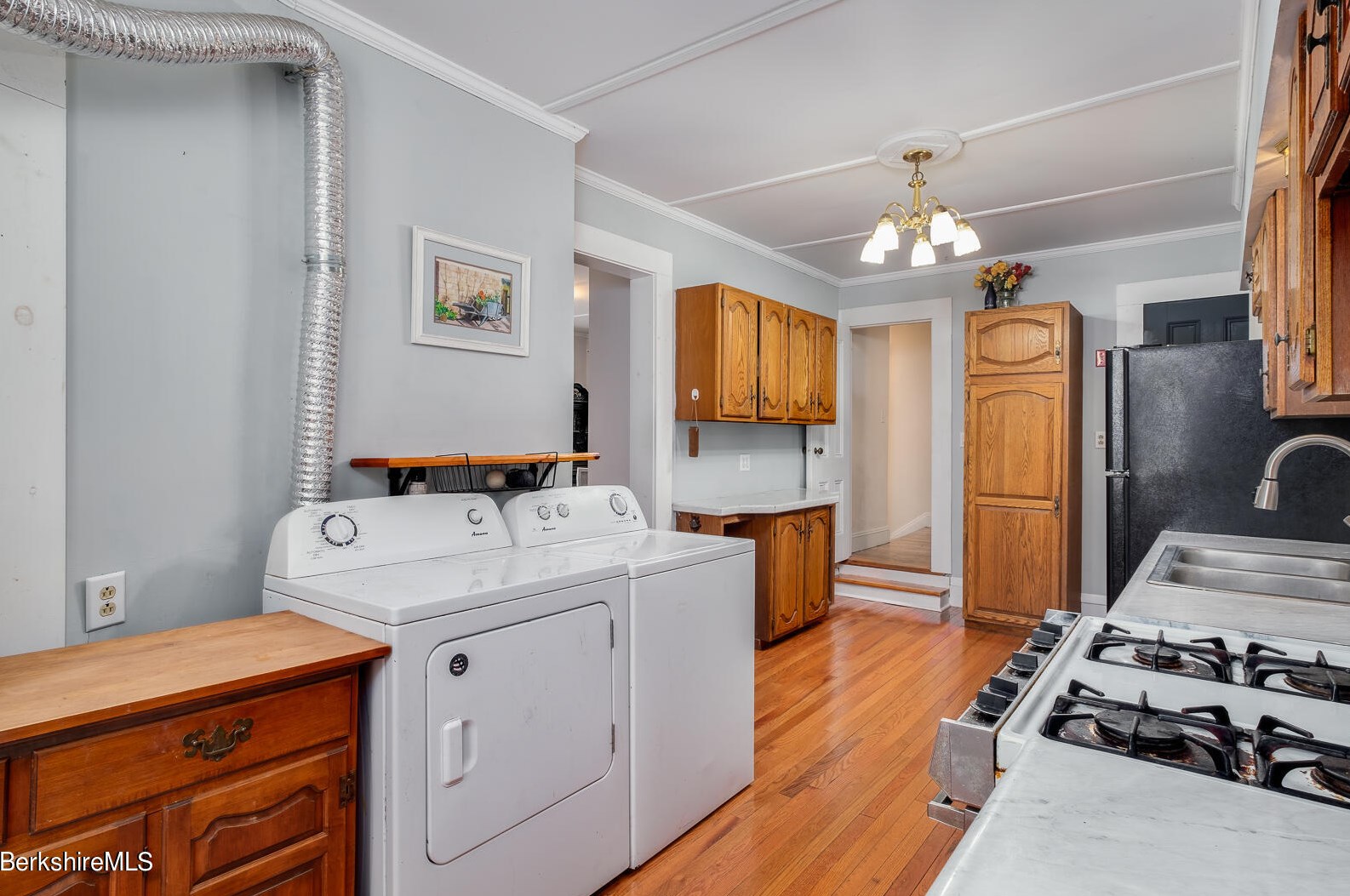 168 Main St, Clarksburg MA 01247-0033 exterior