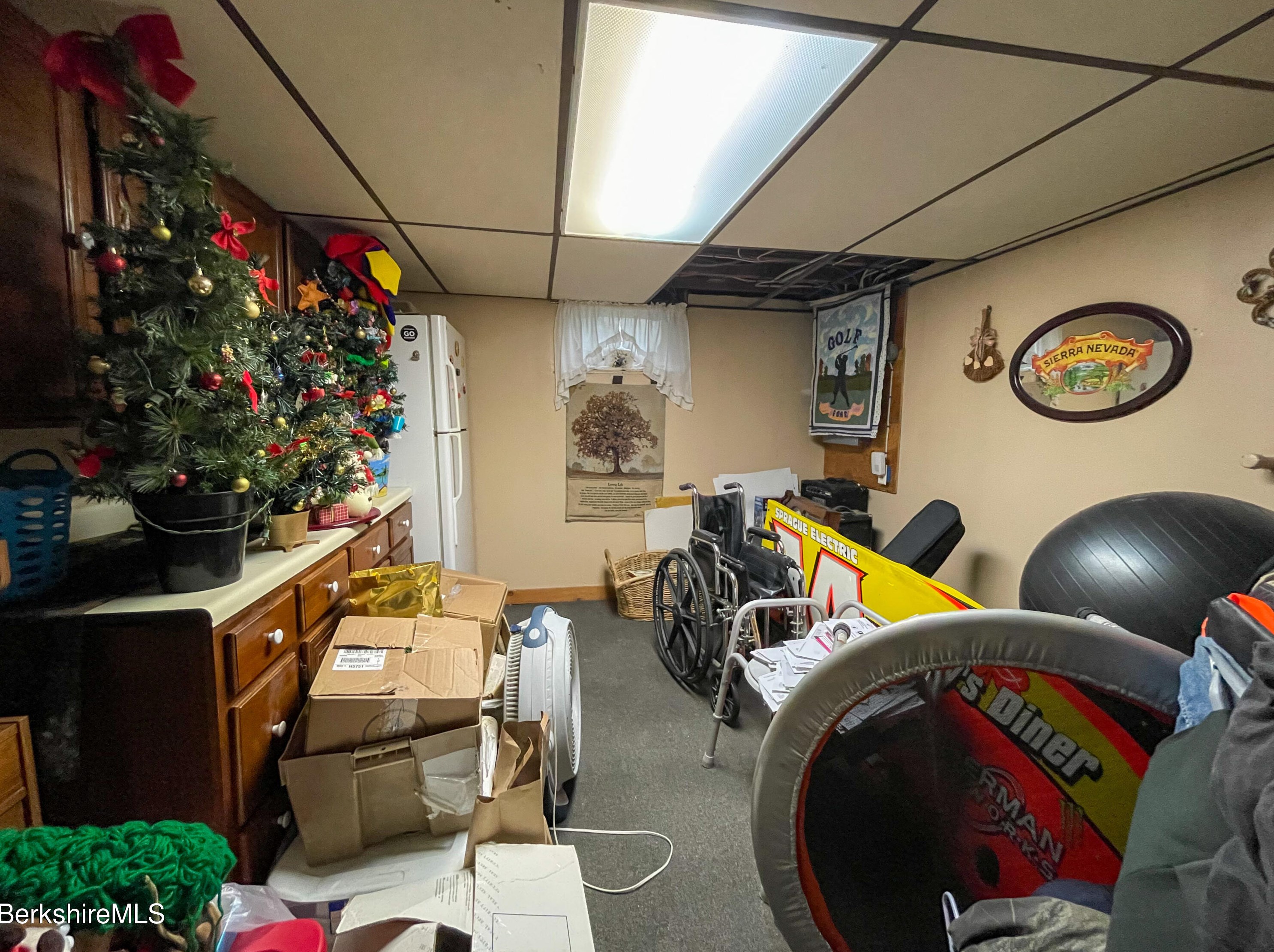 330 Connecticut Ave, Pittsfield MA  01201-3608 exterior