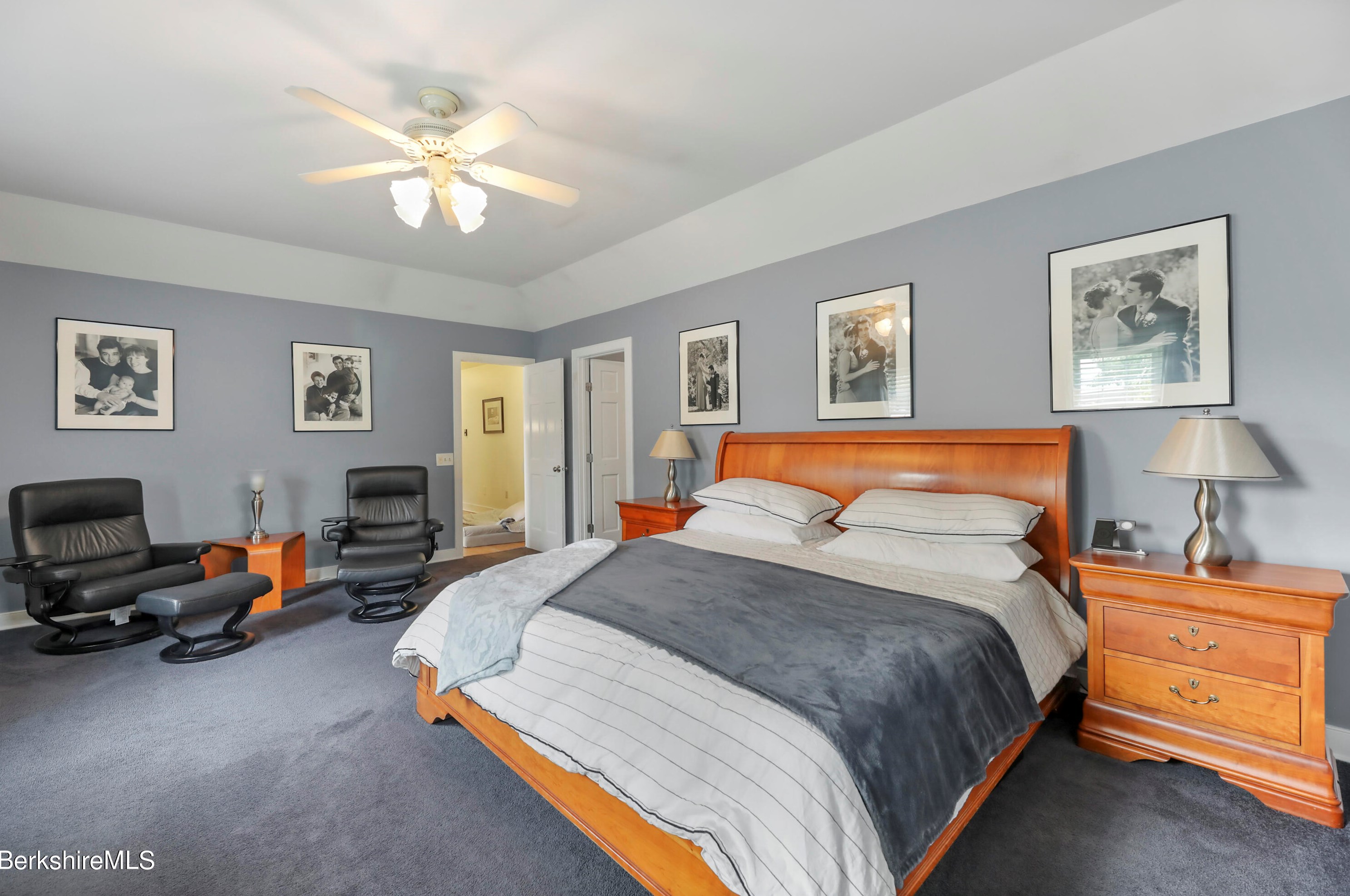 15 Filomena Dr, Pittsfield MA  01201-8438 exterior