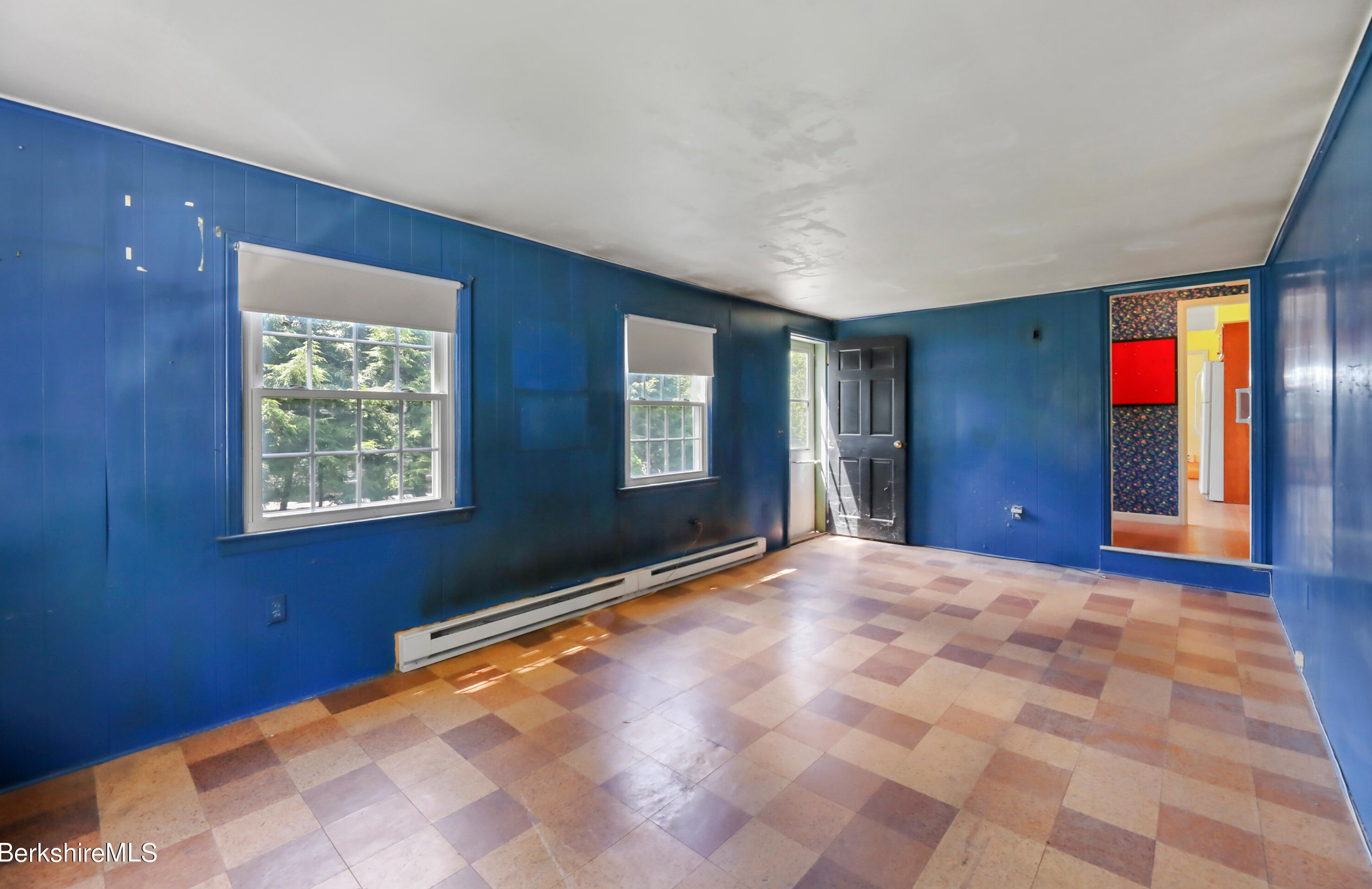 90 Dawes Ave, Pittsfield MA 01201-7322 exterior