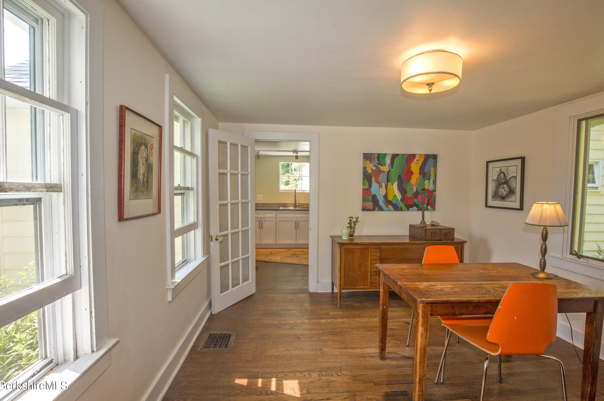 165 Monument Valley Rd, Alford MA 01230-1458 exterior