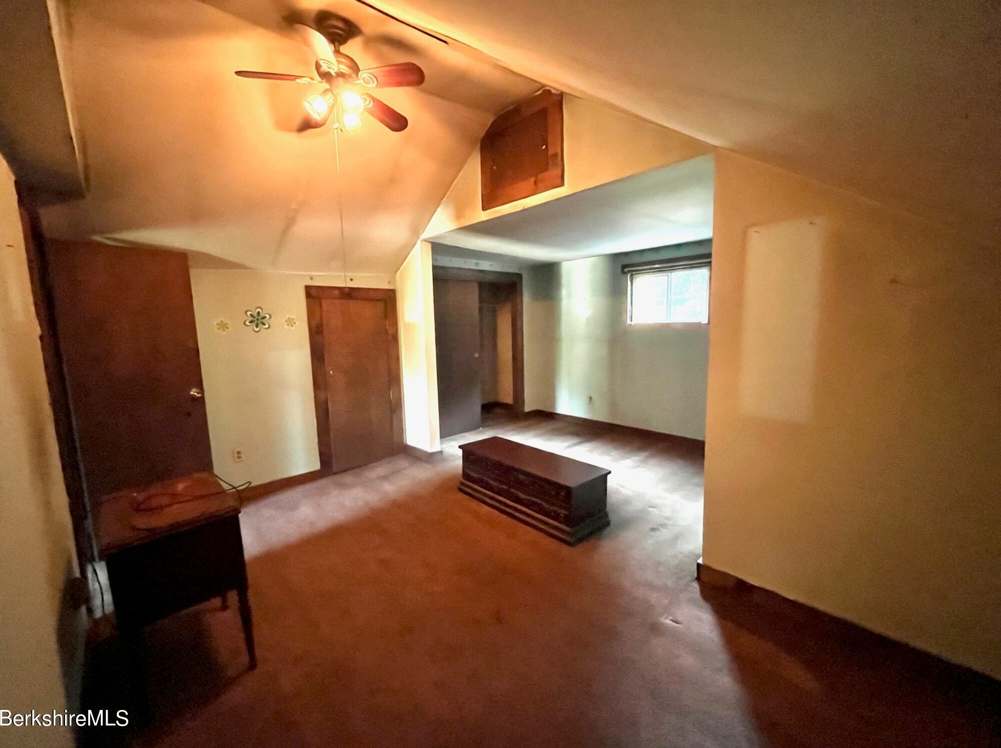 21 Ray St, Clarksburg MA 01247 exterior