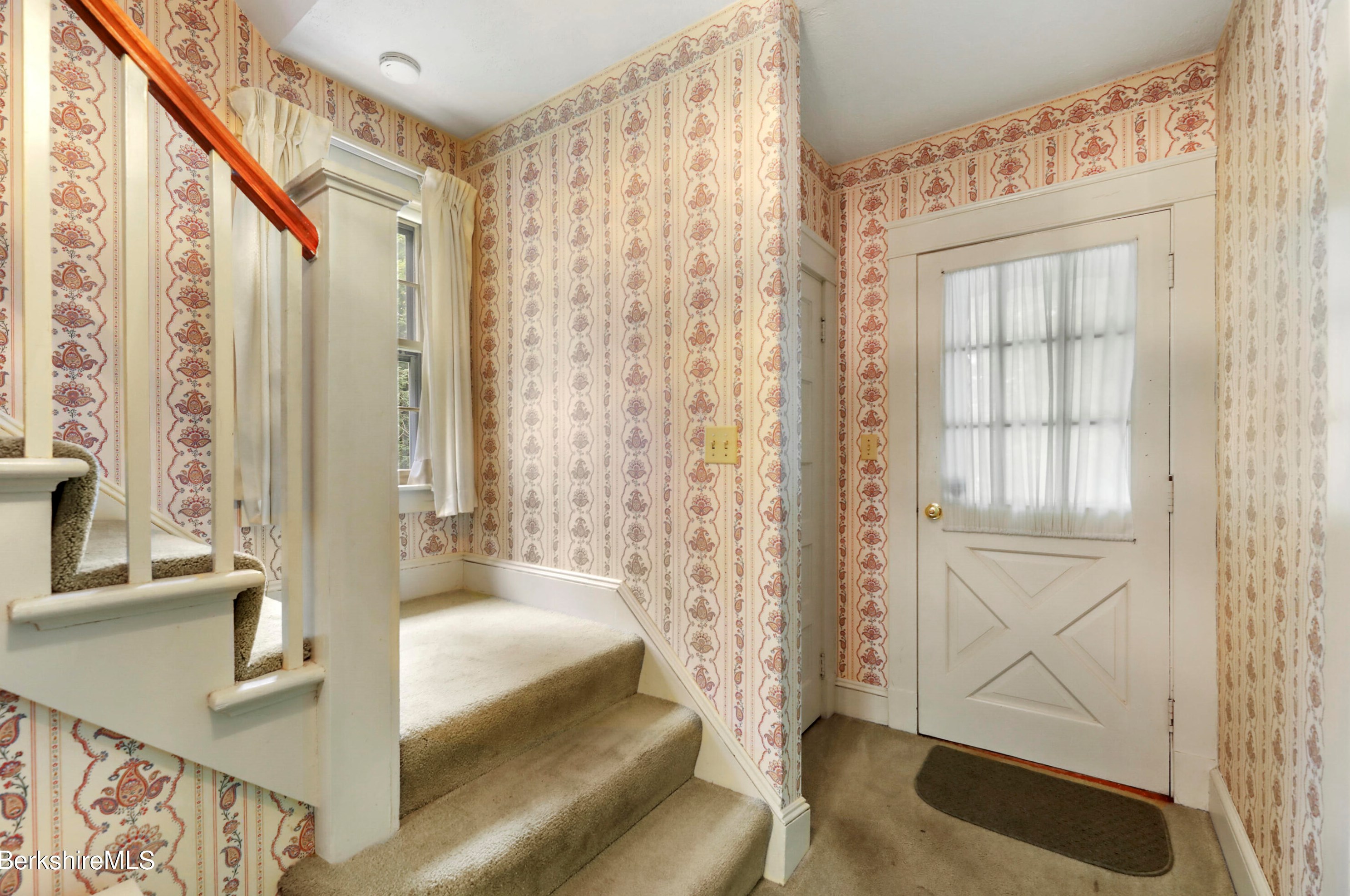 644 South St, Dalton, MA 01226