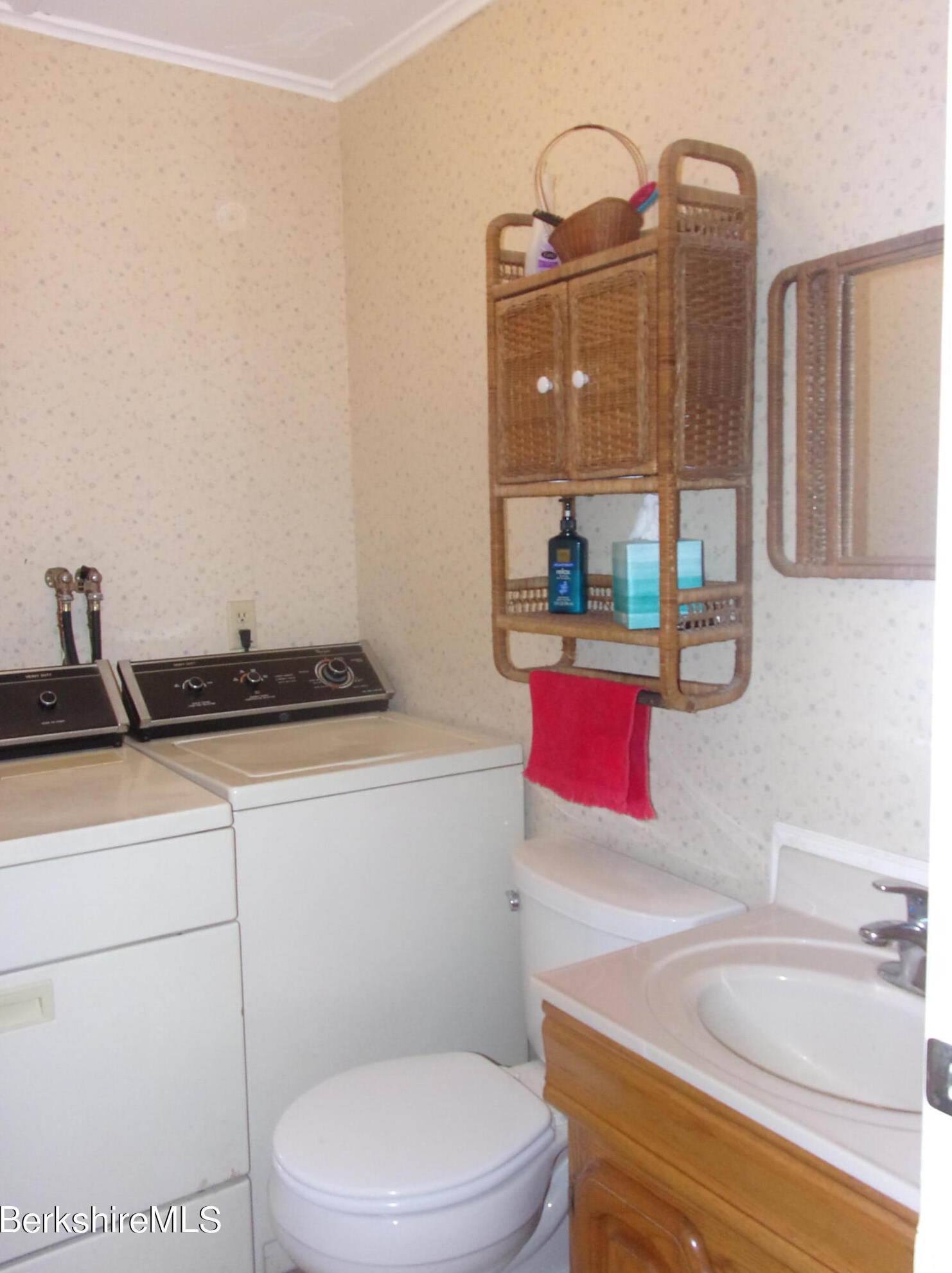 66 Hathaway St, Clarksburg MA 01247-2343 exterior