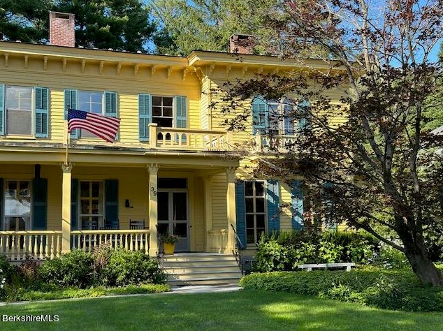 39 Main St, Stockbridge, MA 01262