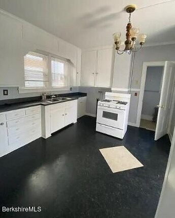 20 Crosby Pl, Pittsfield MA  01201-5223 exterior