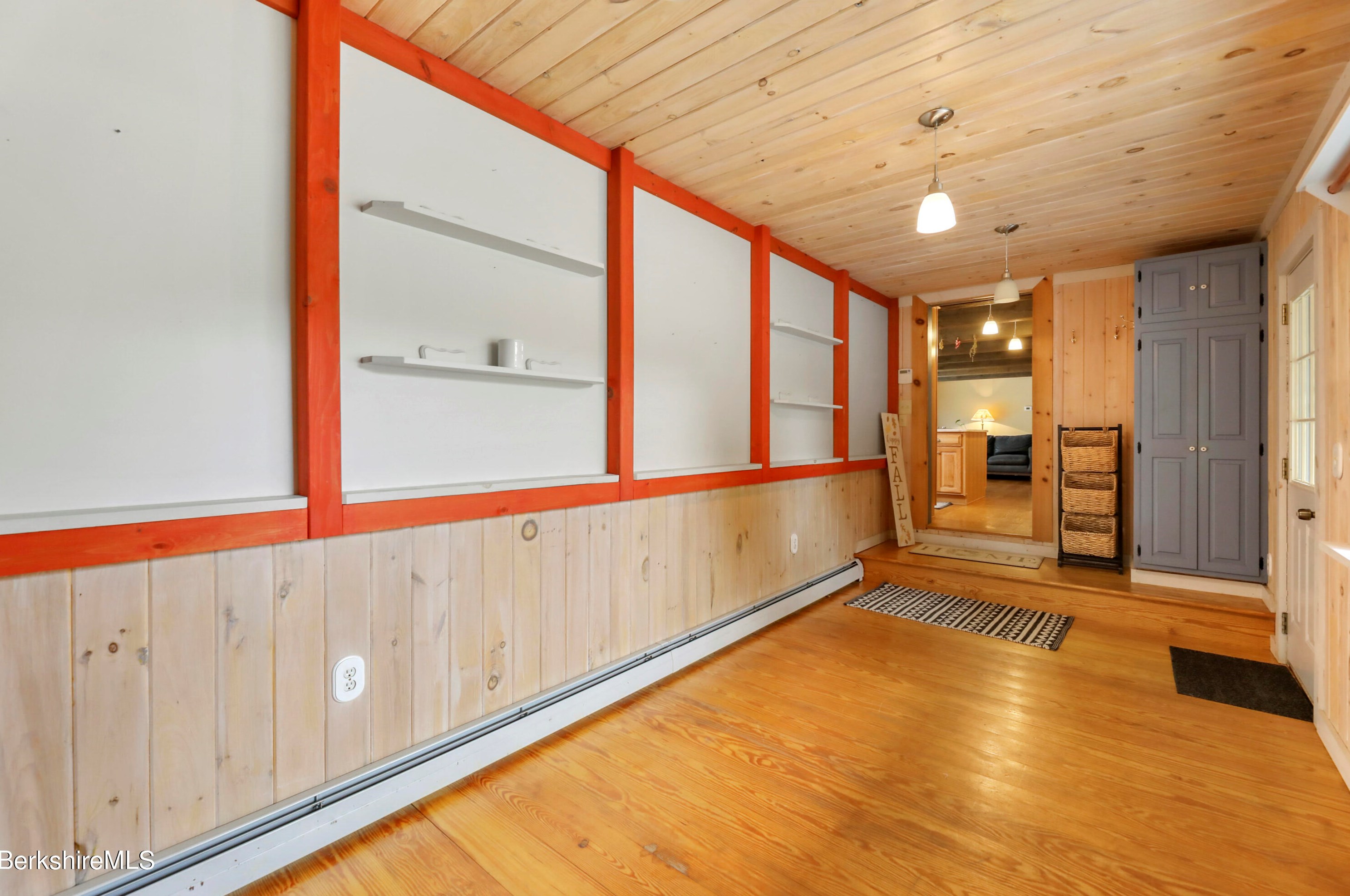 298 Old Dalton Rd, Peru MA  01235-9304 exterior