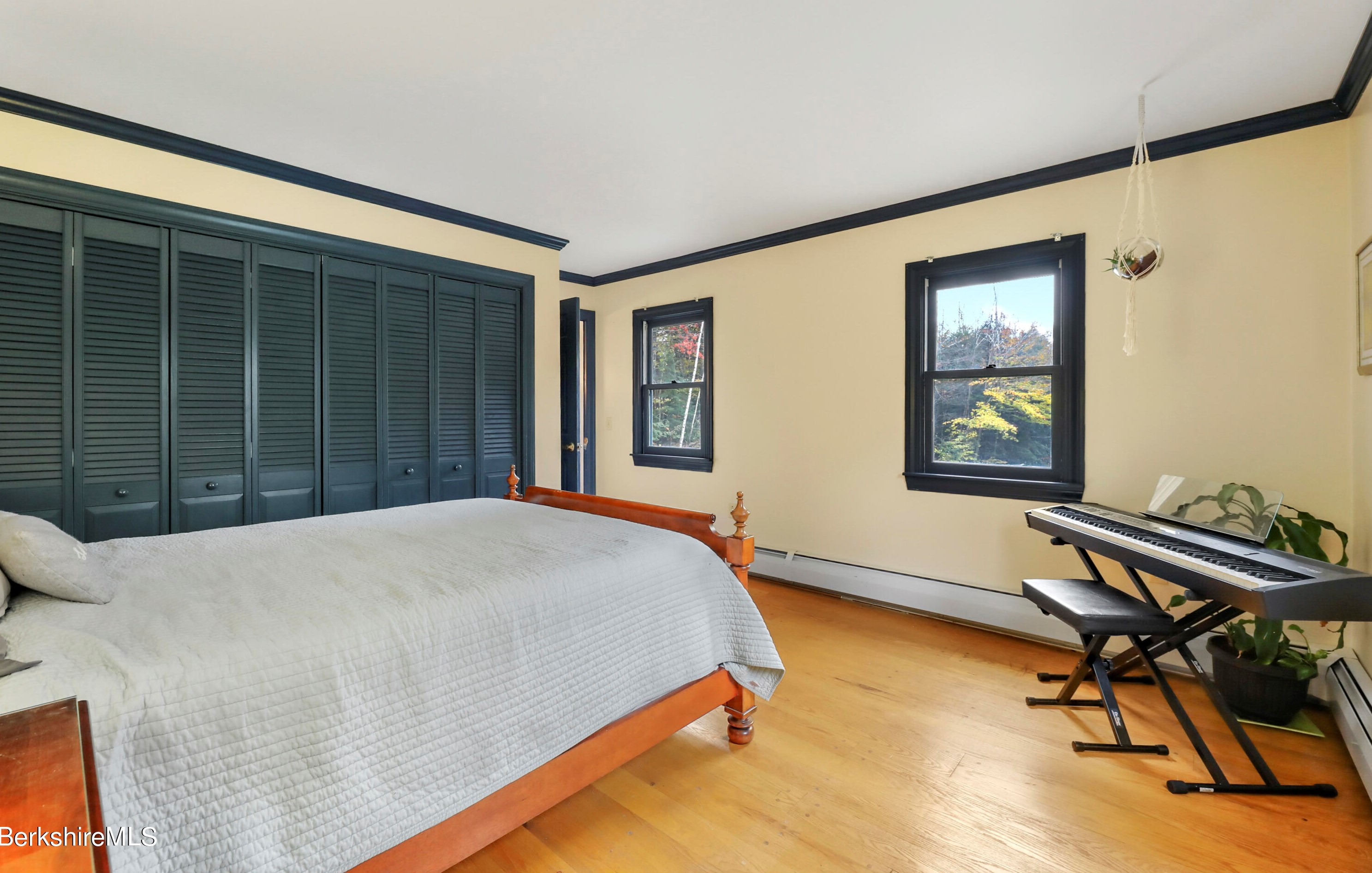 298 Old Dalton Rd, Peru MA  01235-9304 exterior