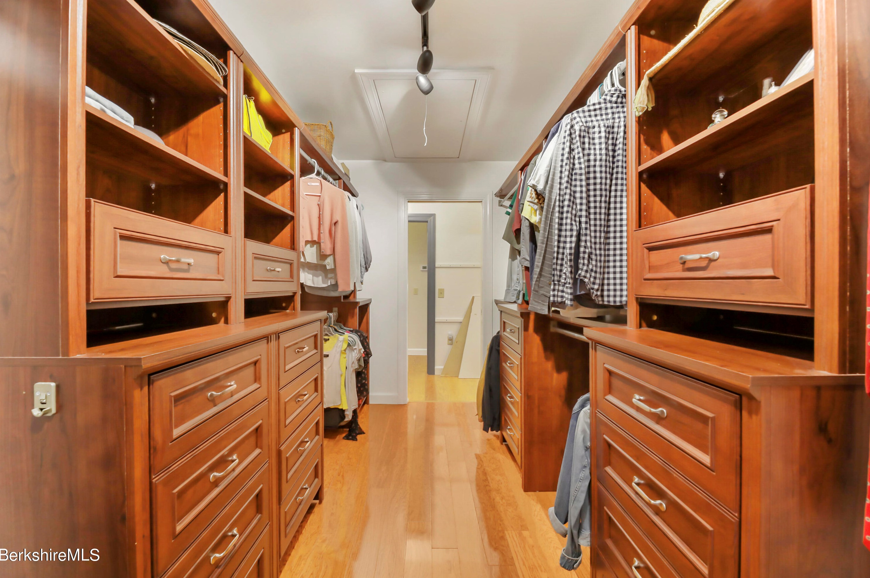 298 Old Dalton Rd, Peru MA  01235-9304 exterior