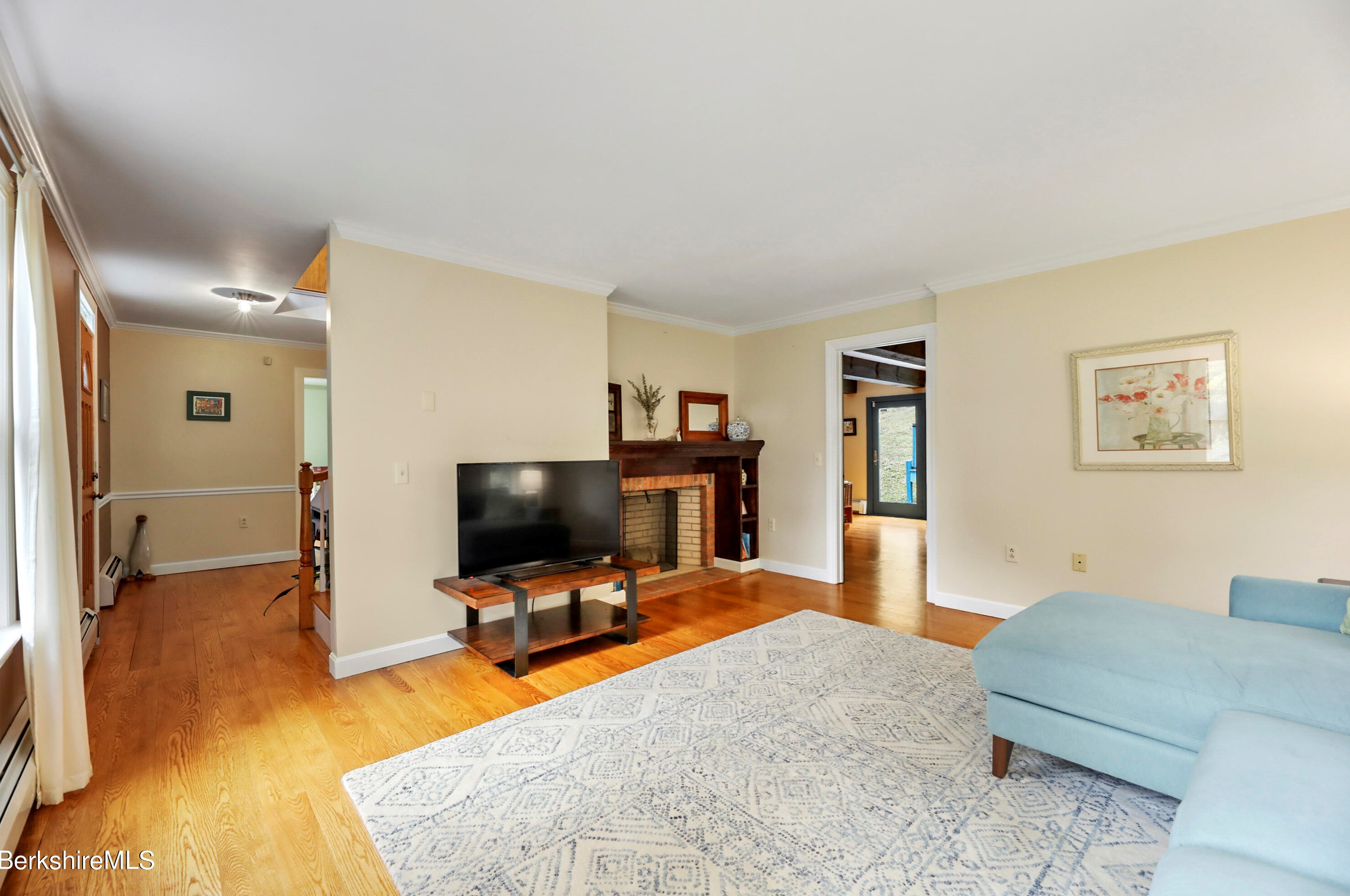 298 Old Dalton Rd, Peru MA  01235-9304 exterior