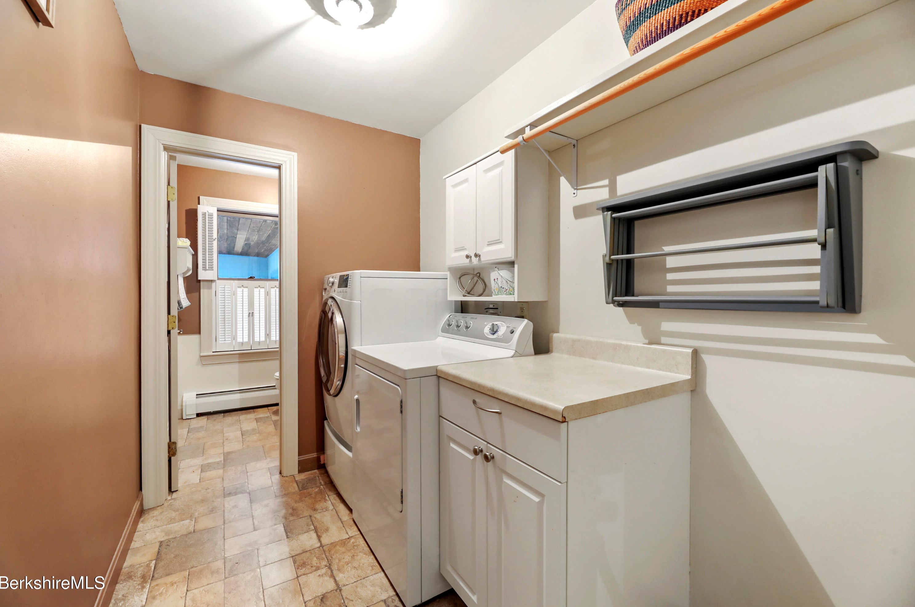 298 Old Dalton Rd, Peru MA  01235-9304 exterior