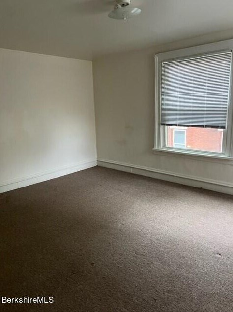 198 Un St, Pittsfield MA  01201-4530 exterior